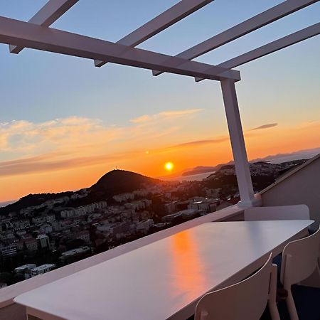 Breathtaking Sea View Apartment Near The Old City 杜布罗夫尼克 外观 照片